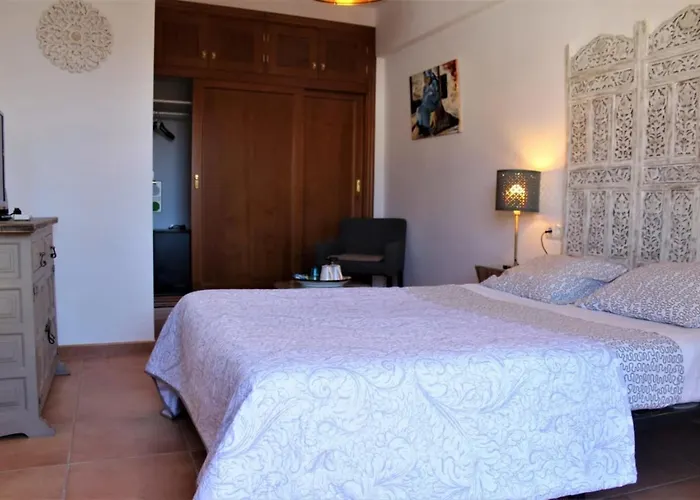 Bed & Breakfast Don Peque (adults Only)